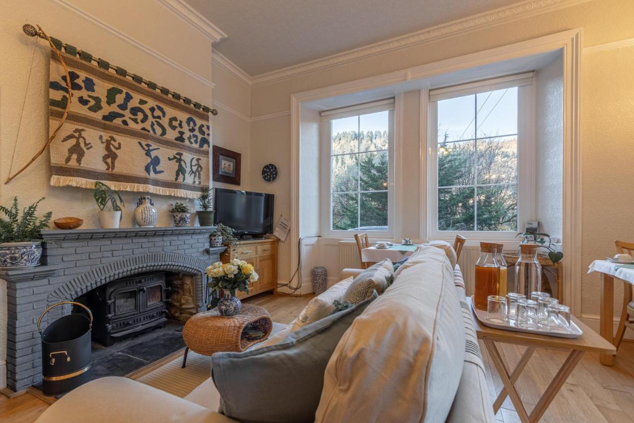 Glyntwrog House Bed & Breakfast Betws-y-Coed Exterior photo