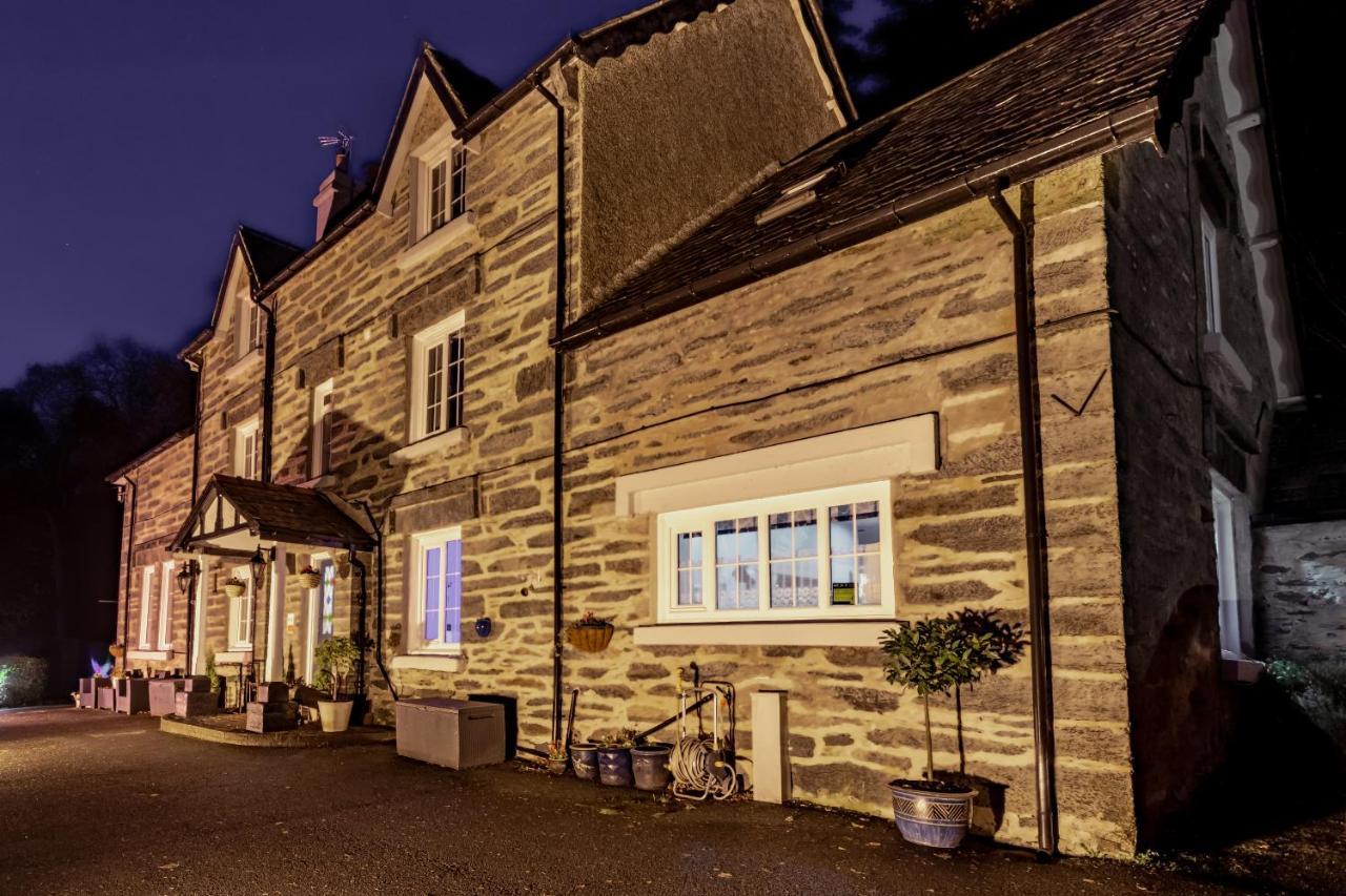 Glyntwrog House Bed & Breakfast Betws-y-Coed Exterior photo