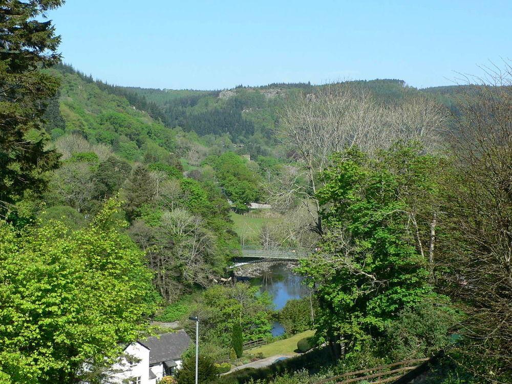 Glyntwrog House Bed & Breakfast Betws-y-Coed Exterior photo